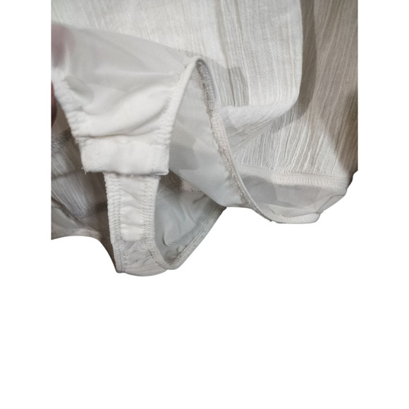 3351) Free People Embroidery Tassel Intimately Bodysuit Long Sleeve Size Medium - Picture 4 of 7